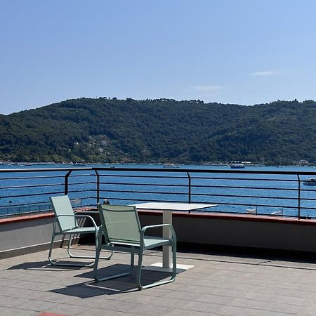 Mirage Rooms & Apartments Porto Venere Exterior photo