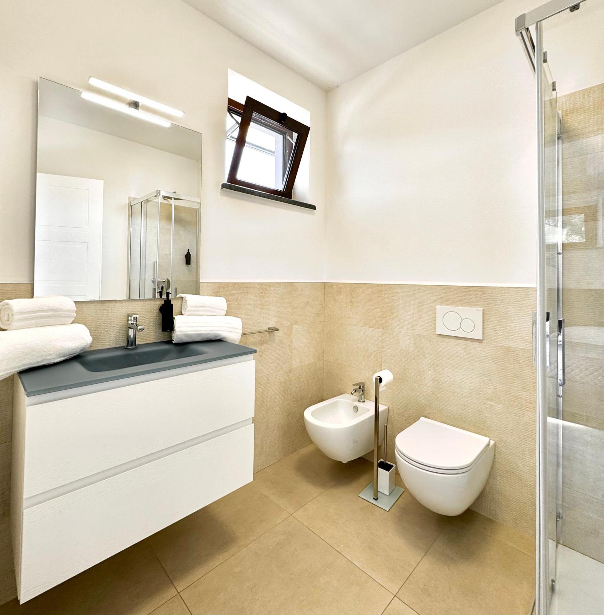 Mirage Rooms & Apartments Porto Venere Exterior photo