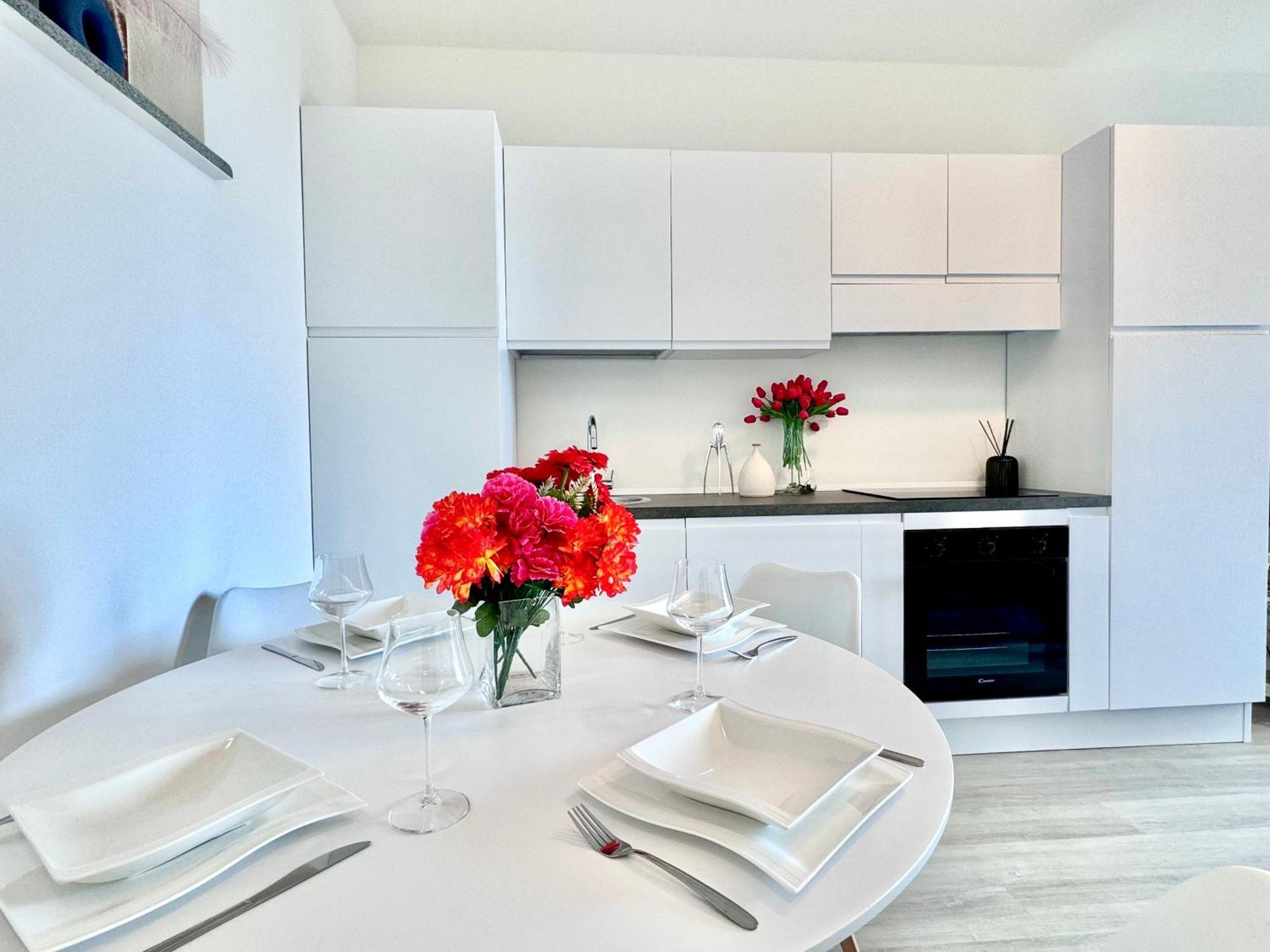Mirage Rooms & Apartments Porto Venere Exterior photo